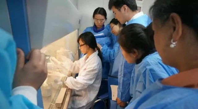 云计算_未来中国十大赚钱行业_大数据