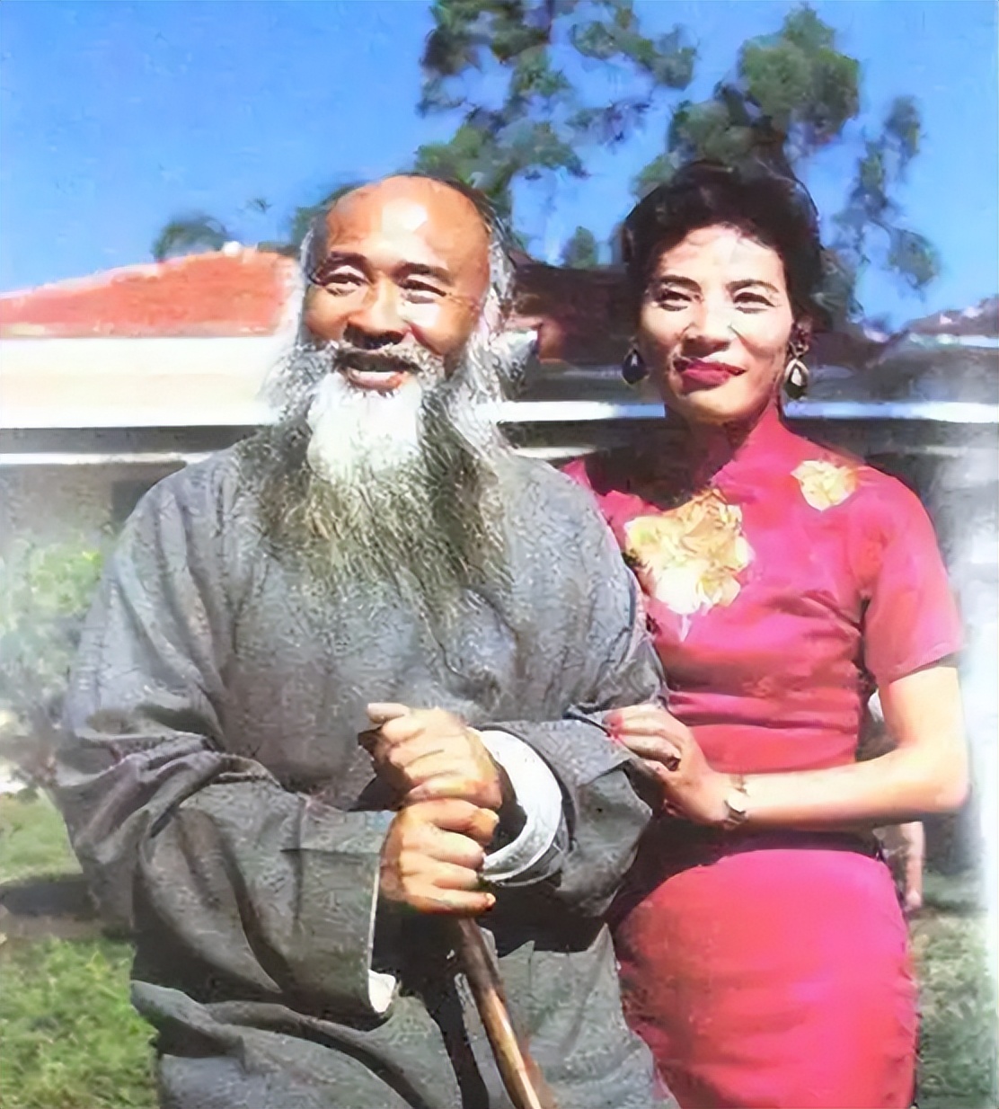  张大千 徐雯波 留影_张大千后代张轶凡_张大千 徐雯波 恋情