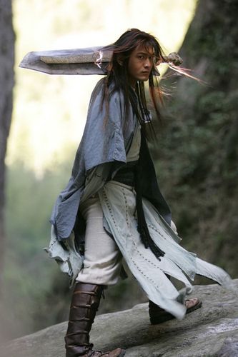 神雕侠侣杨过持玄铁重剑成名，指数基金定投似重剑？