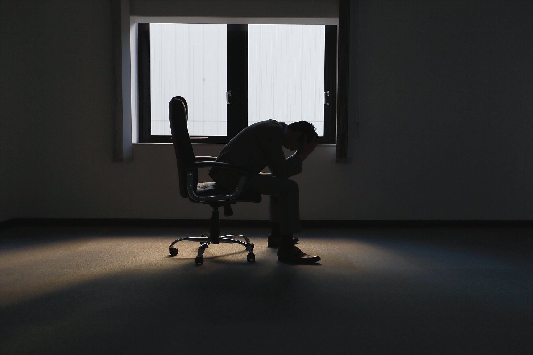 年轻人入市教训_信用卡套现炒股_股市投资经验