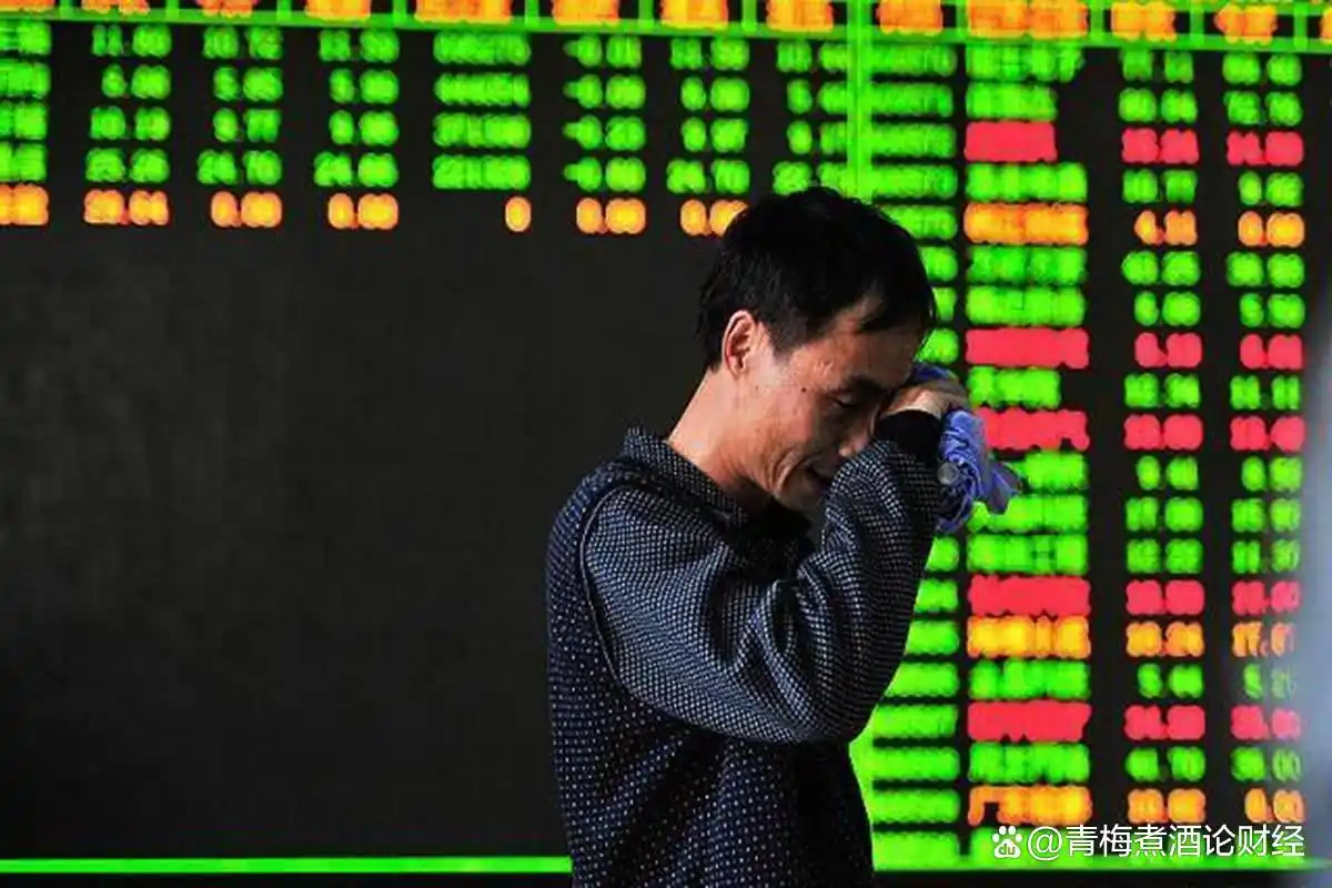 成交量小持仓低但成交量大意味着什么？股票投资关键指标深度解析