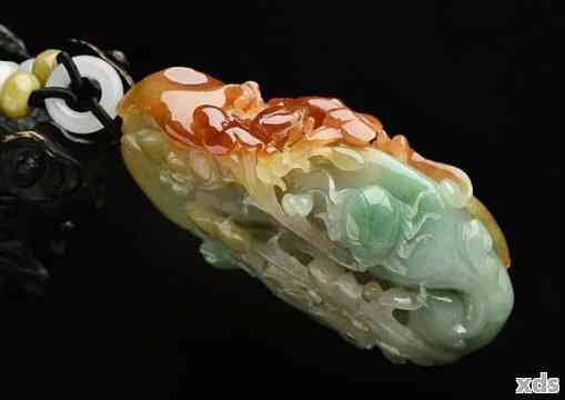 盘玩翡翠手把件的好处多，你知道几个？快来了解下