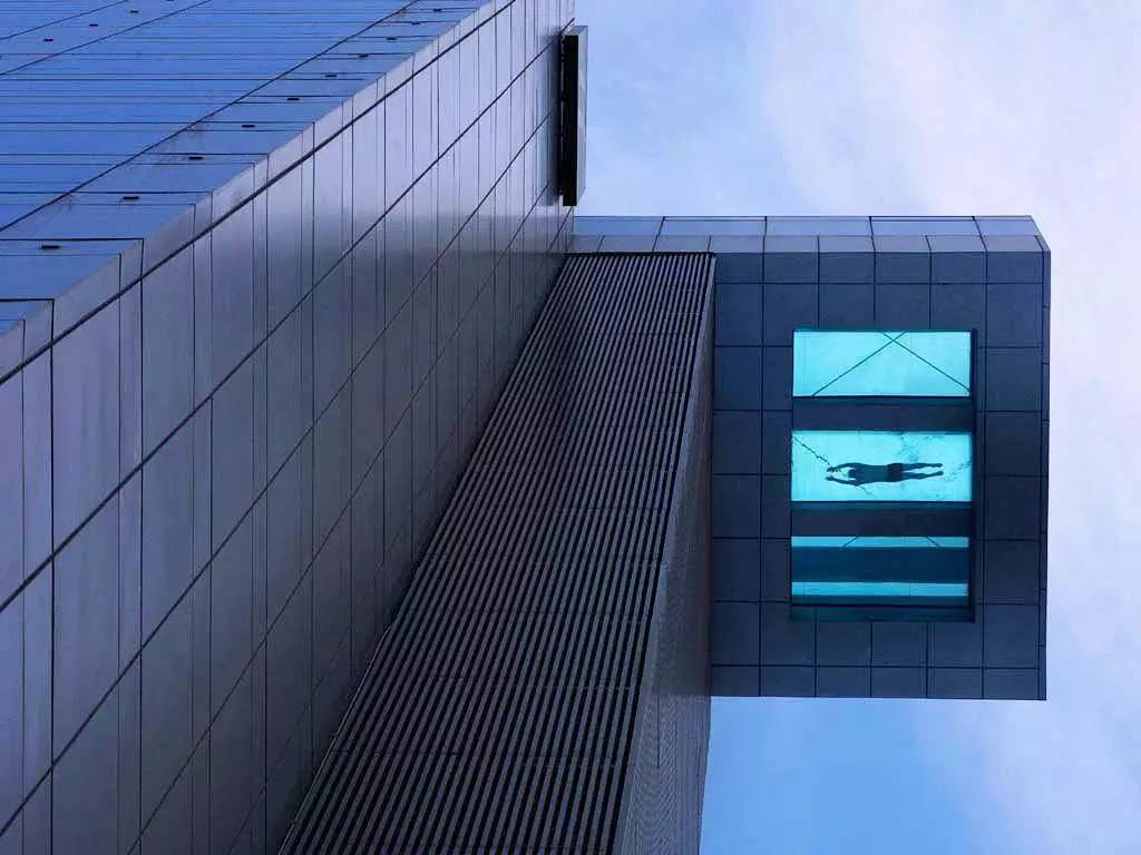 东方明珠电视塔高空体验_东方明珠过山车_上海空中VR过山车