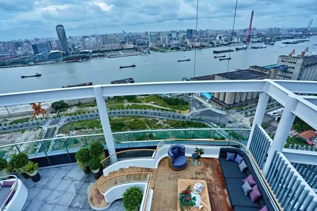 上海空中VR过山车_东方明珠电视塔高空体验_东方明珠过山车