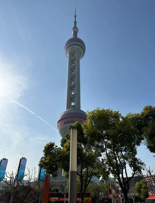 东方明珠塔高度_东方明珠过山车_上海浦东新区地标建筑