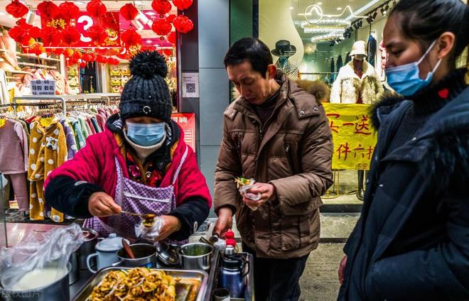 低成本创业项目_穷人思维格局_在家怎么能赚钱