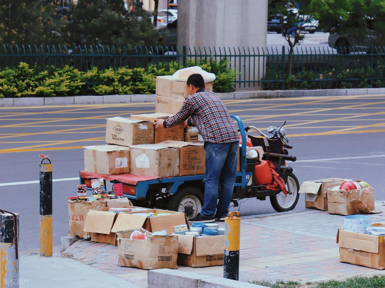 职场技能产品化变现零投入_1万元以下投资项目_副业快速变现摆脱负债