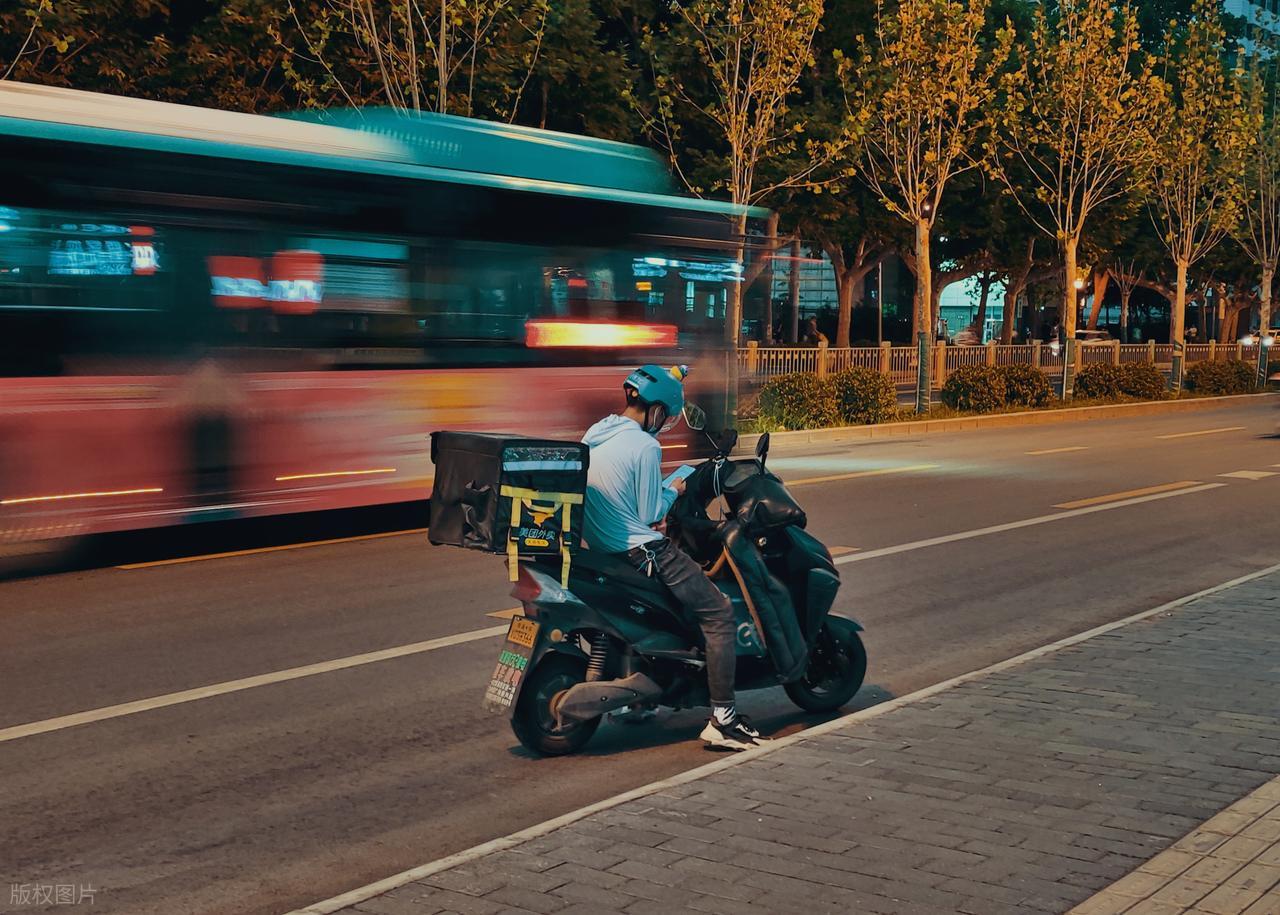 职场技能产品化变现零投入_副业快速变现摆脱负债_1万元以下投资项目