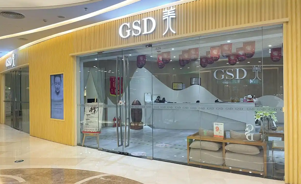 开美容美发店赚钱方略：从市场调研到店面装修全攻略